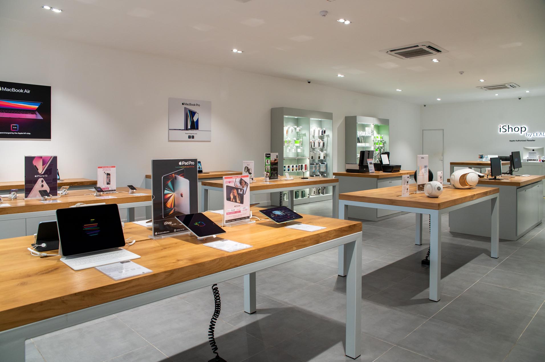 iShop | Phoenix Mall