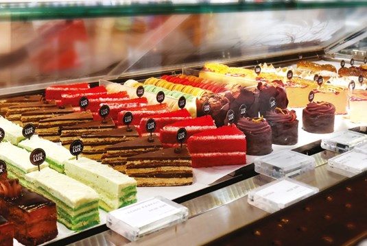 Sweet Escape: Exploring the Best Dessert Spots at Ascencia Malls! 